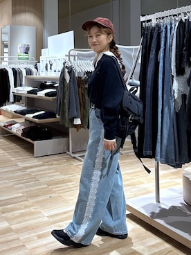 「GLOBAL WORK（グローバルワーク）のアイテム（キャップ）」を使った、MiCAさん（レディース・154cm）の秋コーディネート