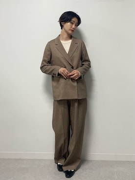 「NANO universe（ナノユニバース）のアイテム（ジャケット/アウター）」を使った、七瀬　莉海さん（レディース・164cm）の秋コーディネート