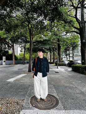 「niko and...（ニコアンド）のアイテム（トートバッグ）」を使った、ミンさん（メンズ・173cm）の秋コーディネート