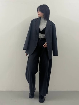 「アイテム（その他トップス）」を使った、AIRIさん（レディース・169cm）の秋コーディネート