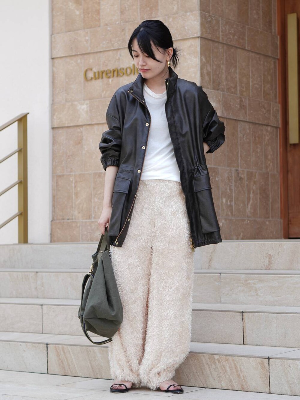 ☆ご予約品　カレンソロジー Tシャツ、ビッグヘルメットバッグ 2点お纏め ☆ご予約品 カレンソロジー Tシャツ、ビッグヘルメットバッグ 2