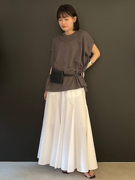 「Curensology（カレンソロジー）のCurensology(カレンソロジー)/＜ＣＳＧ＞シルバーワイドバングル（バングル/リストバンド、シルバー系）」を使った、nnhk16さん（レディース・157cm）の夏コーディネート