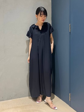 Curensology(カレンソロジー)/ラッフルカラーコクーンワンピースを使っ