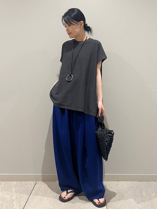 Curensology ニットフレアトップス現行品美品 Curensology(カレンソロジー)/ニットフレアトップス（ニット