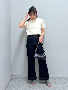 「オフホワイト」｜「アイテム（ブーツ）」を使った、saara730さん（レディース・157cm）の秋コーディネート