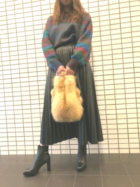 「ワンポイント」｜carino_staff(sayu)さん（レディース・161cm）の冬コーディネート