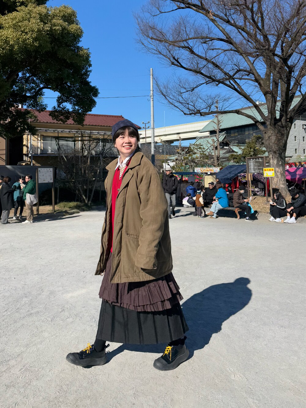 「pierre cardinのアイテム（ピーコート、ブラウン系）」を使った、peiさん（レディース・164cm）の冬コーディネートの1枚目の写真