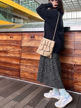 「靴下屋（クツシタヤ）のアイテム」を使った、riseさん（レディース・154cm）の秋コーディネート