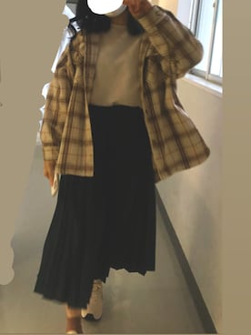 「大学生コーデ」｜「アイテム（その他アウター）」を使った、うなちゃんさん（レディース・162cm）の秋コーディネート