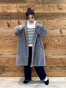 「ニットカーディガン」｜「アイテム（ノーカラーコート）」を使った、yukaさん（レディース・153cm）の冬コーディネート