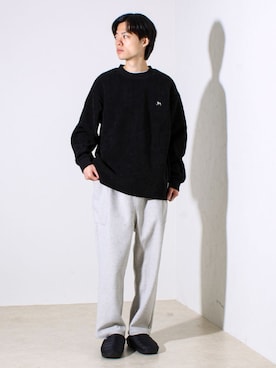 「アイテム（サンダル）」を使った、reさん（メンズ・173cm）の冬コーディネート