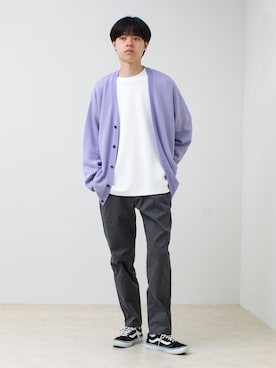 「GLOSTER（グロスター）のアイテム（トップス）」を使った、reさん（メンズ・173cm）の春コーディネート