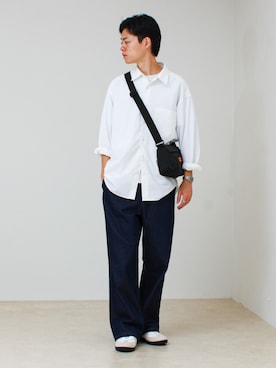 「UNIVERSAL OVERALL（ユニバーサルオーバーオール）の【UNIVERSAL OVERALL】TOOL Square Mini Shoulder Bag（ショルダーバッグ、ブラック系）」を使った、reさん（メンズ・173cm）の夏コーディネート