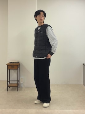 「アイテム（ダウンベスト）」を使った、reさん（メンズ・173cm）の冬コーディネート