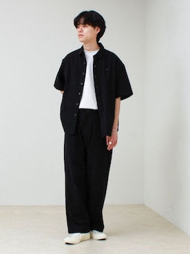 「JACK PURCELL（ジャックパーセル）の【JACKPURCELL/ジャックパーセル】コットンパナマパンツ（その他パンツ、ブラック系）」を使った、reさん（メンズ・173cm）の春コーディネート