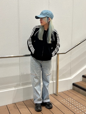YUIさんの（adidas | アディダス）を使ったコーディネート