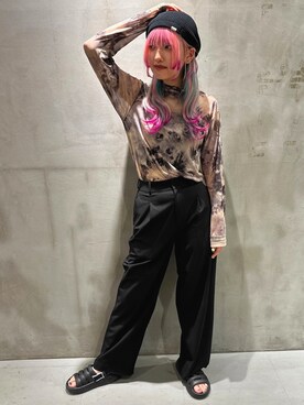 「OVERRIDE」｜「アイテム（スラックス）」を使った、YUIさん（レディース・157cm）の夏コーディネート