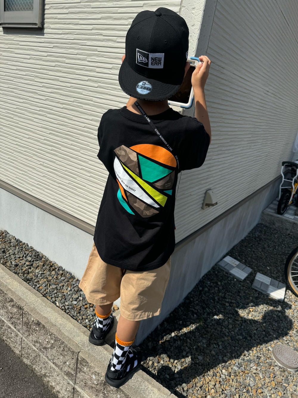「お出かけコーデ」｜「THE NORTH FACEの＜THE NORTH FACE＞ショートスリーブ TNF モンキーマジック Tシャツ 140cm-150cm（Tシャツ/カットソー、ブラック系）」を使った、fromkotodesuyoさん（キッズ・120cm）の夏コーディネートの1枚目の写真