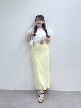 「La boutique BonBon（ラブティックボンボン）のきらきらサテンロングナロースカート（スカート）」を使った、Rikoさん（レディース・158cm）の冬コーディネート