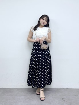 「La boutique BonBon（ラブティックボンボン）のレースラッフルフレアブラウス（シャツ/ブラウス、ホワイト系）」を使った、Rikoさん（レディース・158cm）の春コーディネート