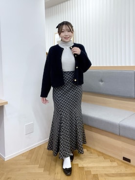 「アイテム（ノーカラージャケット）」を使った、Rikoさん（レディース・158cm）の秋コーディネート