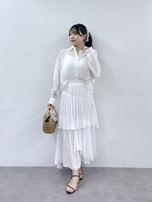 リコRIKO新品ボンボンブラウス白Bonbon blouse31900円 La boutique BonBon officialRikoさんのシャツ/ブラウスを使った