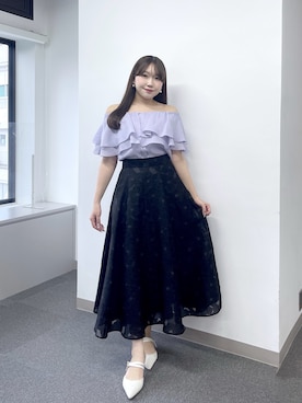 「La boutique BonBon（ラブティックボンボン）の【BonBonガールズセレクト】オパール加工お花フレアスカート（スカート、ブラック系）」を使った、Rikoさん（レディース・158cm）の春コーディネート