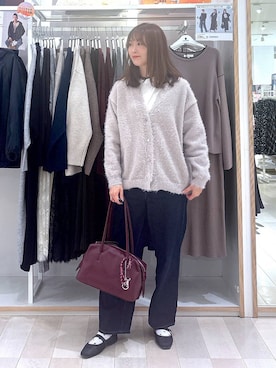 「アイテム（ボストンバッグ、レッド系）」を使った、asamiさん（レディース・161cm）の秋コーディネート