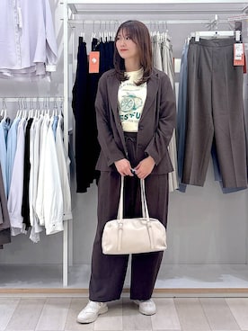 「GLOBAL WORK（グローバルワーク）のフレンチリネンワイドパンツ/600996（その他パンツ、ブラウン系）」を使った、asamiさん（レディース）の春コーディネート