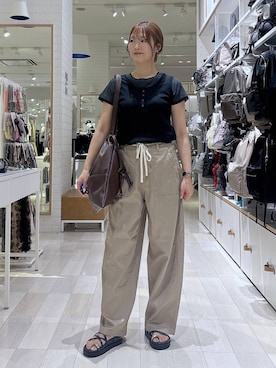 「GLOBAL WORK（グローバルワーク）のBeautee2WAYヘンリー/636773（タンクトップ、ブラック系）」を使った、asamiさん（レディース）の夏コーディネート