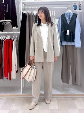 「GLOBAL WORK（グローバルワーク）のウツクシルエットワイドストレート/581010（スラックス、ベージュ系）」を使った、asamiさん（レディース）の春コーディネート