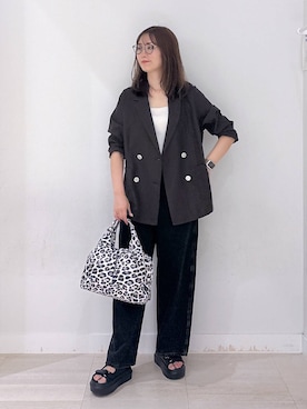 「GLOBAL WORK（グローバルワーク）のアイテム（テーラードジャケット）」を使った、asamiさん（レディース・161cm）の秋コーディネート