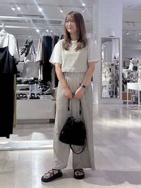 「GLOBAL WORK（グローバルワーク）のリッチクリーン透けにくいベーシックT/636788（Tシャツ/カットソー、ホワイト系）」を使った、asamiさん（レディース）の夏コーディネート
