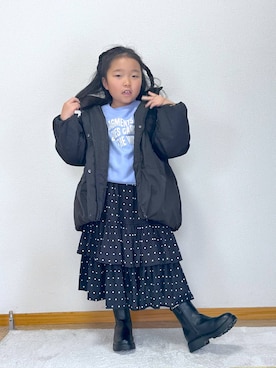 「アイテム（スカート）」を使った、Hina ママ さん（キッズ・121cm）の冬コーディネート