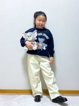 「Tom＆Jerry（トムアンドジェリー）のアイテム」を使った、Hina ママ さん（キッズ・121cm）の冬コーディネート