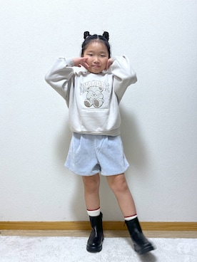 「アイテム（ブーツ）」を使った、Hina ママ さん（キッズ・115cm・40代）の秋コーディネート