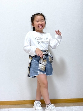 「アイテム（パンツ）」を使った、Hina ママ さん（キッズ・115cm）の秋コーディネート