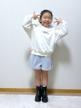 「アイテム（スウェット）」を使った、Hina ママ さん（キッズ・115cm）の秋コーディネート