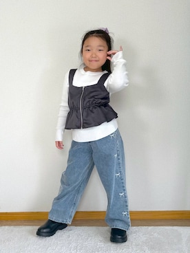 「アイテム（ニット/セーター）」を使った、Hina ママ さん（キッズ・115cm）の秋コーディネート