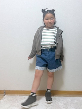 Hina ママ さん（キッズ・121cm）の春コーディネート