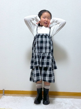 「アイテム（ブーツ）」を使った、Hina ママ さん（キッズ・115cm）の秋コーディネート