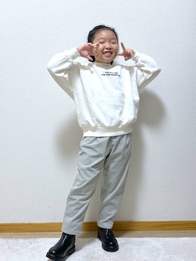 「アイテム（シューズ）」を使った、Hina ママ さん（キッズ・115cm・40代）の秋コーディネート