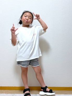「GLOBAL WORK（グローバルワーク）のGOODデニムアソートショートパンツ/147416（デニムパンツ）」を使った、Hina ママ さん（キッズ・115cm）の夏コーディネート