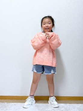 「アイテム（ニット/セーター）」を使った、Hina ママ さん（キッズ・115cm）の秋コーディネート