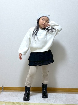 「アイテム（シューズ）」を使った、Hina ママ さん（キッズ・115cm・40代）の秋コーディネート