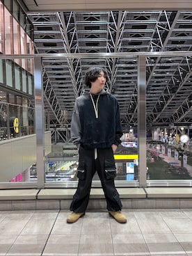「DANKE SCHON（ダンケシェーン）のアイテム（パーカー）」を使った、橋本　利緒さん（メンズ・170cm）の春コーディネート