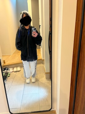 「SHEEN（シーン）のアイテム」を使った、タキシードサムさん（メンズ・173cm）の冬コーディネート