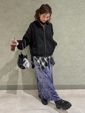 「アイテム（シュシュ）」を使った、remiさん（レディース・154cm）の秋コーディネート