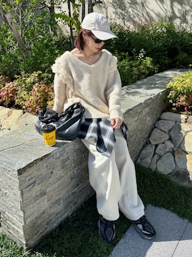 「アイテム（スウェットパンツ、ベージュ系）」を使った、remiさん（レディース・154cm）の秋コーディネート