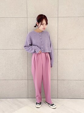 「w closet」｜「アイテム（スラックス）」を使った、Shiho Moriokaさん（レディース・157cm）の秋コーディネート